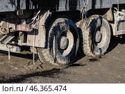 Подтеки мазута на грузовиках. Редакционное фото, фотограф Алексей Шматков / Фотобанк Лори