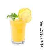 Glass of fresh lemon juice and mint on white background. Стоковое фото, фотограф Pixel_shot / Фотобанк Лори