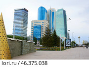 ASTANA, KAZAKHSTAN - JULY 20, 2023: Nurzhol Boulevard. Редакционное фото, фотограф Виктория Тельминова / Фотобанк Лори