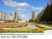 ASTANA, KAZAKHSTAN - JULY 20, 2023: Nurzhol Boulevard. Редакционное фото, фотограф Виктория Тельминова / Фотобанк Лори