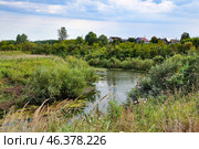 Сельский пейзаж. Заросшие берега реки Бегилы. Стоковое фото, фотограф Александр Тараканов / Фотобанк Лори