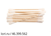 Cotton swabs on white background. Стоковое фото, фотограф Pixel_shot / Фотобанк Лори