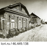 Улица Магнитогорская, в Астрахани, старинные дома. Их больше нет, и Южная часть улицы полностью снесена , и застроена многоэтажками. Стоковое фото, фотограф Павел Просянов / Фотобанк Лори
