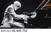 Futuristic robot man or detailed android cyborg playing music and composing a song with electric piano. Side view. 3d render. Стоковое AI-видео, аниматор ALLA YURTAYEVA / Фотобанк Лори