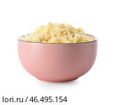 Чаша с вкусным кускусом на белом фоне. Стоковое фото, фотограф Pixel_shot / Фотобанк Лори