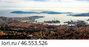 Toulon city and coastline from Faron mountain. Стоковое фото, фотограф Яков Филимонов / Фотобанк Лори