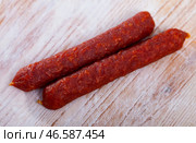Close up view of tyrolean sausages. Стоковое фото, фотограф Яков Филимонов / Фотобанк Лори