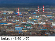 Красноярский край. Норильск. Один из районов города и теплоэлектроцентраль (2022 год). Стоковое фото, фотограф Сергей Карпухин / ТАСС / Фотобанк Лори