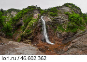 Приморский край. Большой Амгинский водопад в ущелье реки Амгу. Стоковое фото, фотограф Юрий Смитюк / ТАСС / Фотобанк Лори
