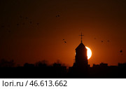 Собор во время заката. Стоковое фото, фотограф Наталия Федосенко / ТАСС / Фотобанк Лори