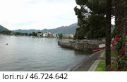 Озеро Маджоре. Набережная города Локарно. Швейцария. Май. Lake Maggiore. Embankment of the city Locarno. Switzerland. May. Стоковое видео, видеограф Горшков Александр / Фотобанк Лори