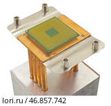 Радиатор для компьютерного микропроцессора. The heatsink for CPU on white background. Стоковое фото, фотограф Татьяна Д / Фотобанк Лори