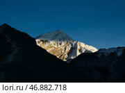 Гора Чулу на закате, вид из Торонг Хай Кемпа (2011 год). Стоковое фото, фотограф Анна Ефимова / Фотобанк Лори