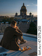 Isaacs Cathedral, where relaxation meets elegance. Стоковое фото, фотограф David Kashakhi / Фотобанк Лори
