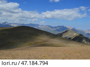 Ночевка на вершине (2024 год). Редакционное фото, фотограф Usova Anastasiia / Фотобанк Лори