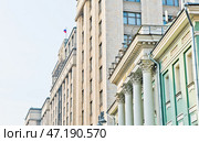 Здание Государственной думы и Дом Союзов. Москва. Россия. Редакционное фото, фотограф E. O. / Фотобанк Лори