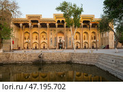 Bolo Haouz Mosque in Bukhara (2022 год). Стоковое фото, фотограф Юлия Белоусова / Фотобанк Лори