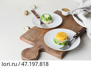Тарелки с вкусным холодцом на столе. Стоковое фото, фотограф Pixel_shot / Фотобанк Лори
