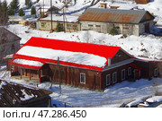 Краеведческий музей (бывшая заводская чертежная). Пермский край, Лысьвенский городской округ, село Кын, улица Мира, 41А. Редакционное фото, фотограф Алексей Иванов / Фотобанк Лори
