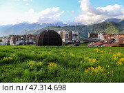 Горная Олимпийская деревня в Роза Хутор, Сочи. Стоковое фото, фотограф Римма Тельнова / Фотобанк Лори