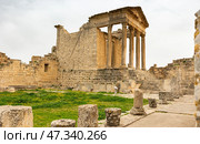 Ruins of ancient Roman capitol on territory of antic city of Dougga in area of modern Tunisia. Стоковое фото, фотограф Яков Филимонов / Фотобанк Лори