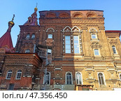Храм иконы Божией Матери «Всех Скорбящих Радость» при Старо-Екатерининской больнице (МОНИКИ) в Москве . Россия. Редакционное фото, фотограф stargal / Фотобанк Лори