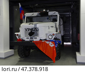 Грузовой автомобиль "Урал-43206" (АО АЗ "Урал"), экспонат музейно-выставочного центра автозавода "Урал". Город Миасс, Челябинская область. Редакционное фото, фотограф Алексей Иванов / Фотобанк Лори