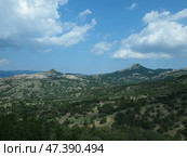 Крымские горы в окрестностях Коктебеля (2013 год). Редакционное фото, фотограф Николай Рыбин / Фотобанк Лори