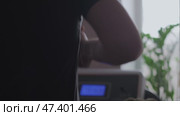 Fitness without limits: a treadmill allows you to train anytime and anywhere. Стоковое видео, видеограф Svetlana Golovco / Фотобанк Лори