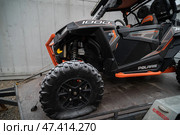 KRASNOYARSK, RUSSIA - December 21, 2024: Polaris RZR XP 1000. Редакционное фото, фотограф Плотников Дмитрий / Фотобанк Лори