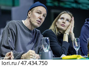 Россия. Санкт-Петербург. Репетиция спектакля МХТ имени Чехова - Маскарад с закрытыми глазами. Актеры Игорь Верник и Мария Фомина. Russia. Saint-Petersburg. The rehearsal of the Chekhov Moscow Art Theater performance is a Masquerade with closed eyes. Actors Igor Vernik and Maria Fomina. Редакционное фото, фотограф Алексей Смышляев / Фотобанк Лори