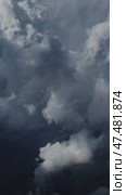 Lot of lightning during a thunderstorm. Стоковое видео, видеограф Михаил Коханчиков / Фотобанк Лори