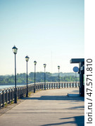 Promenade along the Kazanka River early in the morning in the city of Kazan. Russia (2022 год). Стоковое фото, фотограф Константин Лабунский / Фотобанк Лори