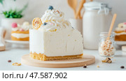 Creamy Dream: A Slice of Decadence. Стоковое AI-изображение, AI-художник Данила Большаков / Фотобанк Лори