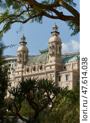Monte-Carlo, Monaco, Casino Monte-Carlo, 25.09.2008: View Exterior from the sea, from the port of Hercule. Редакционное фото, фотограф Vladimir Drozdin / Фотобанк Лори