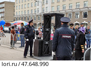 Город Тюмень. Пункт пропуска в место проведения общественных мероприятий (2017 год). Стоковое фото, фотограф Александр Тараканов / Фотобанк Лори