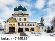 Тутаев. Воскресенский собор на Борисоглебской стороне. Ярославская область. Редакционное фото, фотограф Свитич Олег / Фотобанк Лори