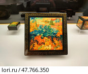 Выставка современных работ художников Палеха. Редакционное фото, фотограф Мария Сергеева / Фотобанк Лори