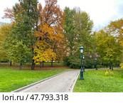 Александровский сад осенью, Москва (2023 год). Стоковое фото, фотограф Мария Кылосова / Фотобанк Лори