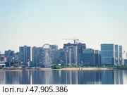 Cityscape of modern residential multi-story buildings of the city of Kazan and the Kazanka River. Russia (2022 год). Стоковое фото, фотограф Константин Лабунский / Фотобанк Лори