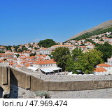 Over the ramparts. Редакционное фото, фотограф Александр Карпенко / Фотобанк Лори