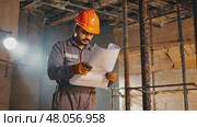 Engineer on constructing site, man in helmet hold tool in hand. AI Generative. Стоковое AI-видео, аниматор Spirit River / Фотобанк Лори