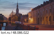 4k, Embankment of the Kryukov Canal with a view of St. Nicholas Cathedral, Saint-Petersburg, Russia (2021 год). Стоковое видео, видеограф Сергей Богомяко / Фотобанк Лори