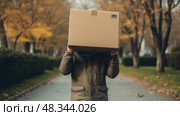 weight person with box ai generated. Стоковое AI-изображение, AI-художник Vectorwin / Фотобанк Лори