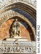 MESSINA, ITALY - NOVEMBER 06, 2018 - Elements of decoration of the doors of the Bell Tower of the Cathedral of Messina, Sicily. Стоковое фото, фотограф Сергей Богомяко / Фотобанк Лори