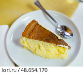 Cheesecake Tarta de queso. Стоковое фото, фотограф Яков Филимонов / Фотобанк Лори