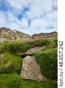 Fragment of stonework against blue sky. Land’s end. Cornwall. England. GB. (2009 год). Стоковое фото, фотограф Сергей Пристяжнюк (Serg Zastavkin) / Фотобанк Лори