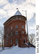 Old water tower, designed by Karl Dill, built in 1868. Vladimir, Russia. Редакционное фото, фотограф EugeneSergeev / Фотобанк Лори