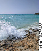 Coastline of Nissi Beach in North Cyprus on sunny day. Стоковое фото, фотограф Tamara Sushko / Фотобанк Лори