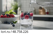 blueberries seltzer water ai generated. Стоковое AI-изображение, AI-художник Vectorwin / Фотобанк Лори